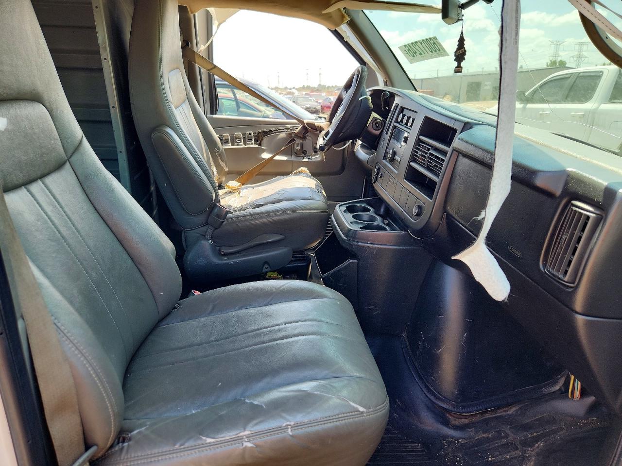 1GCSGAFX1C1154858 · 2012 CHEVROLET EXPRESS G1500 · 7/13