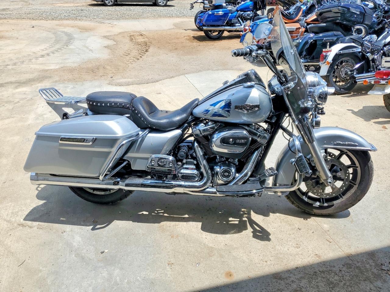 2019 HARLEY-DAVIDSON FLHR