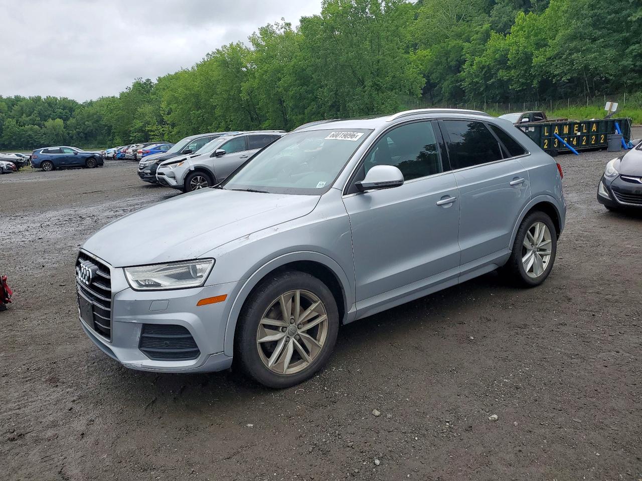 2016 AUDI Q3