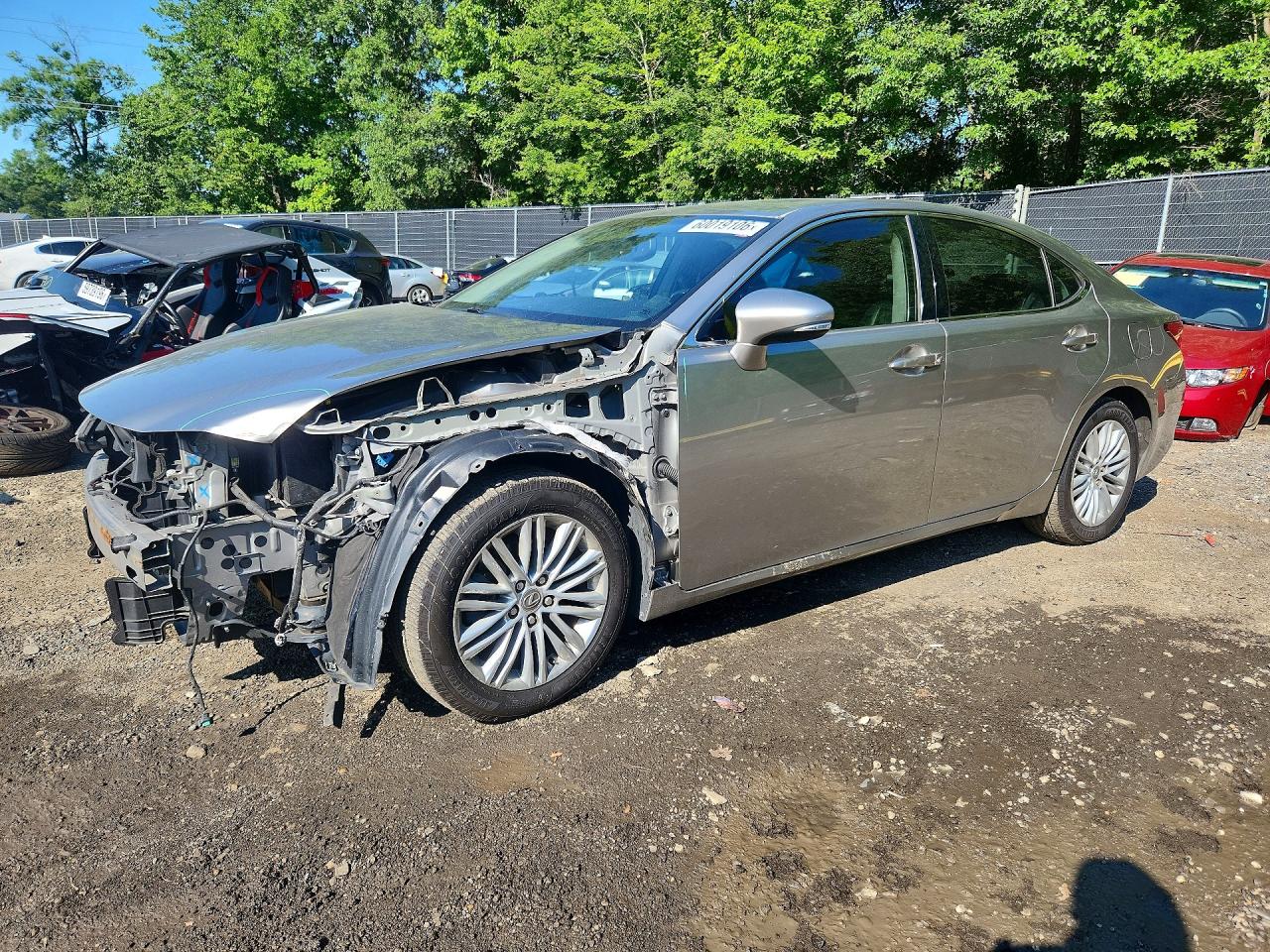 JTHBK1GG9F2197175 · 2015 LEXUS ES
