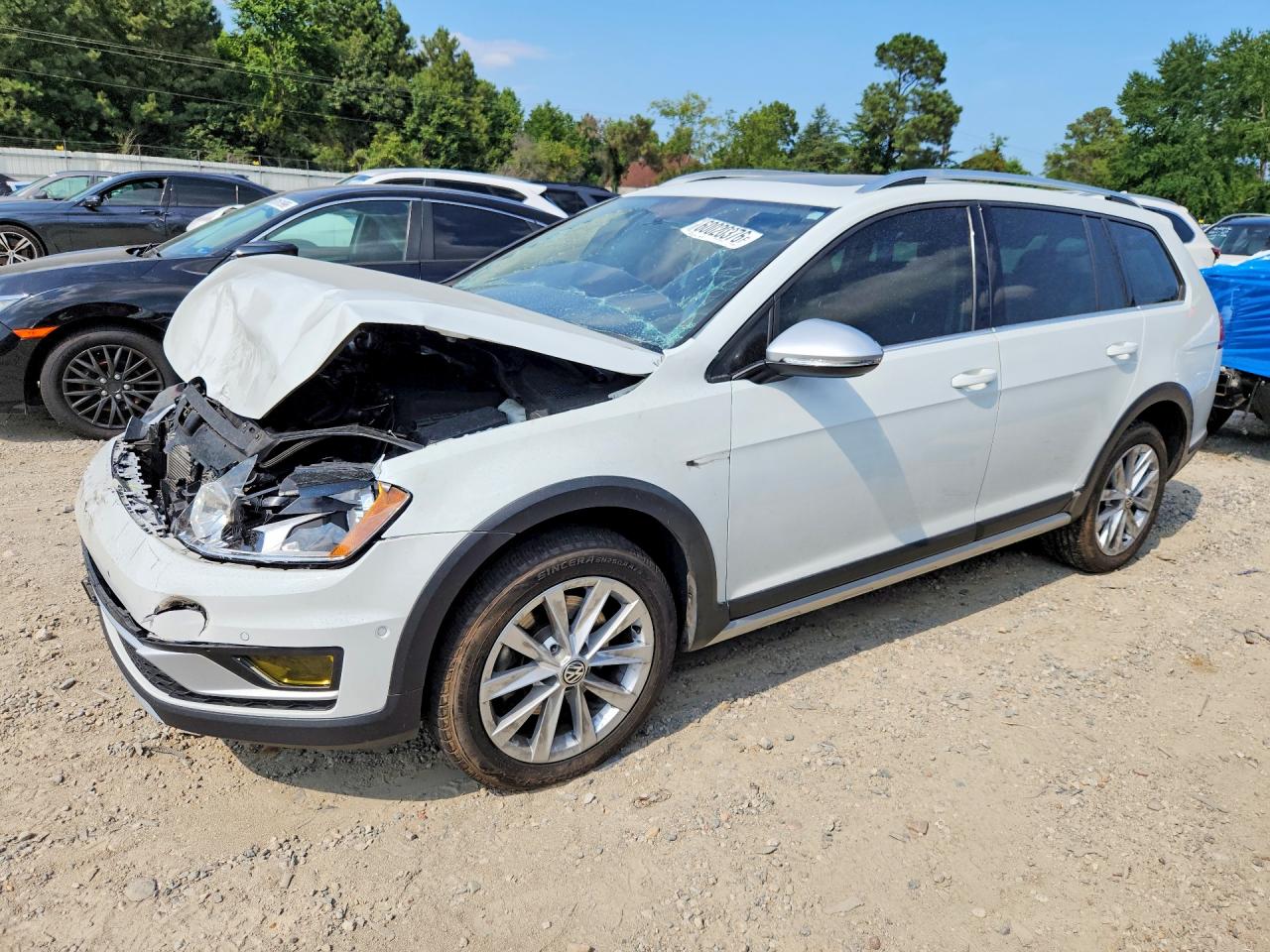 3VWH17AU2HM522015 · 2017 VOLKSWAGEN GOLF ALLTRACK