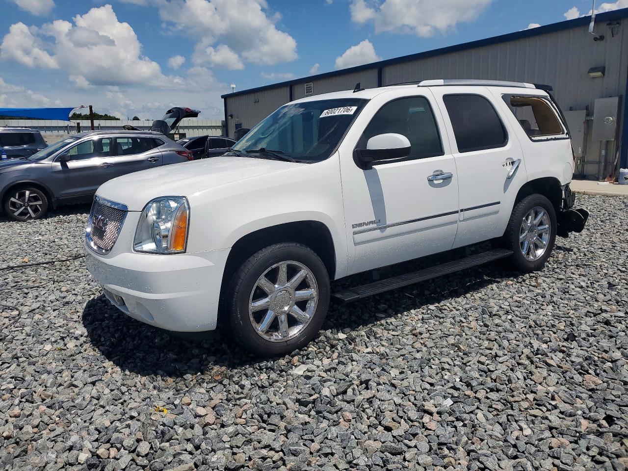 1GKS2EEF8DR326034 · 2013 GMC YUKON