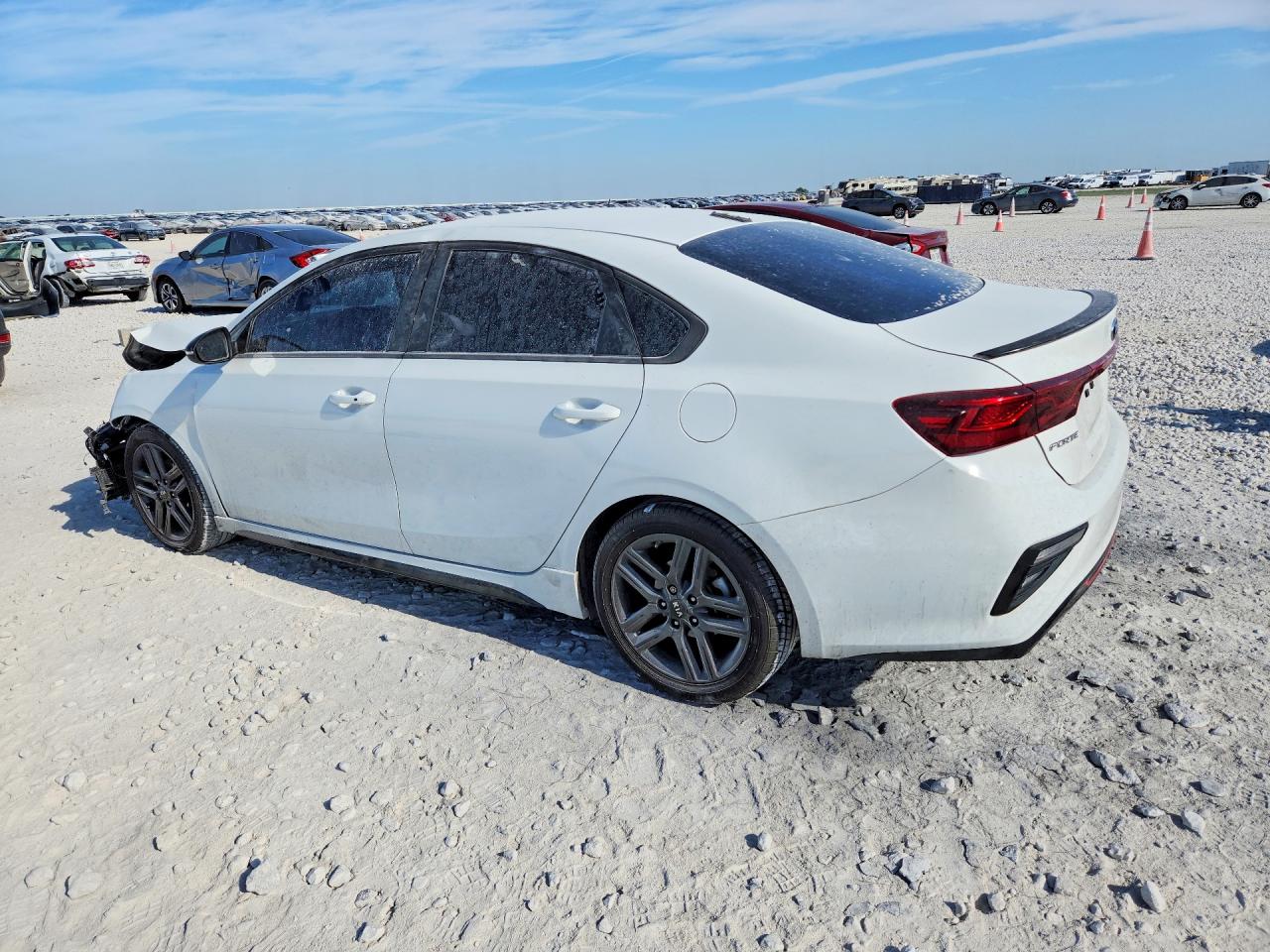 3KPF34AD3LE195680 · 2020 KIA FORTE · 2/12