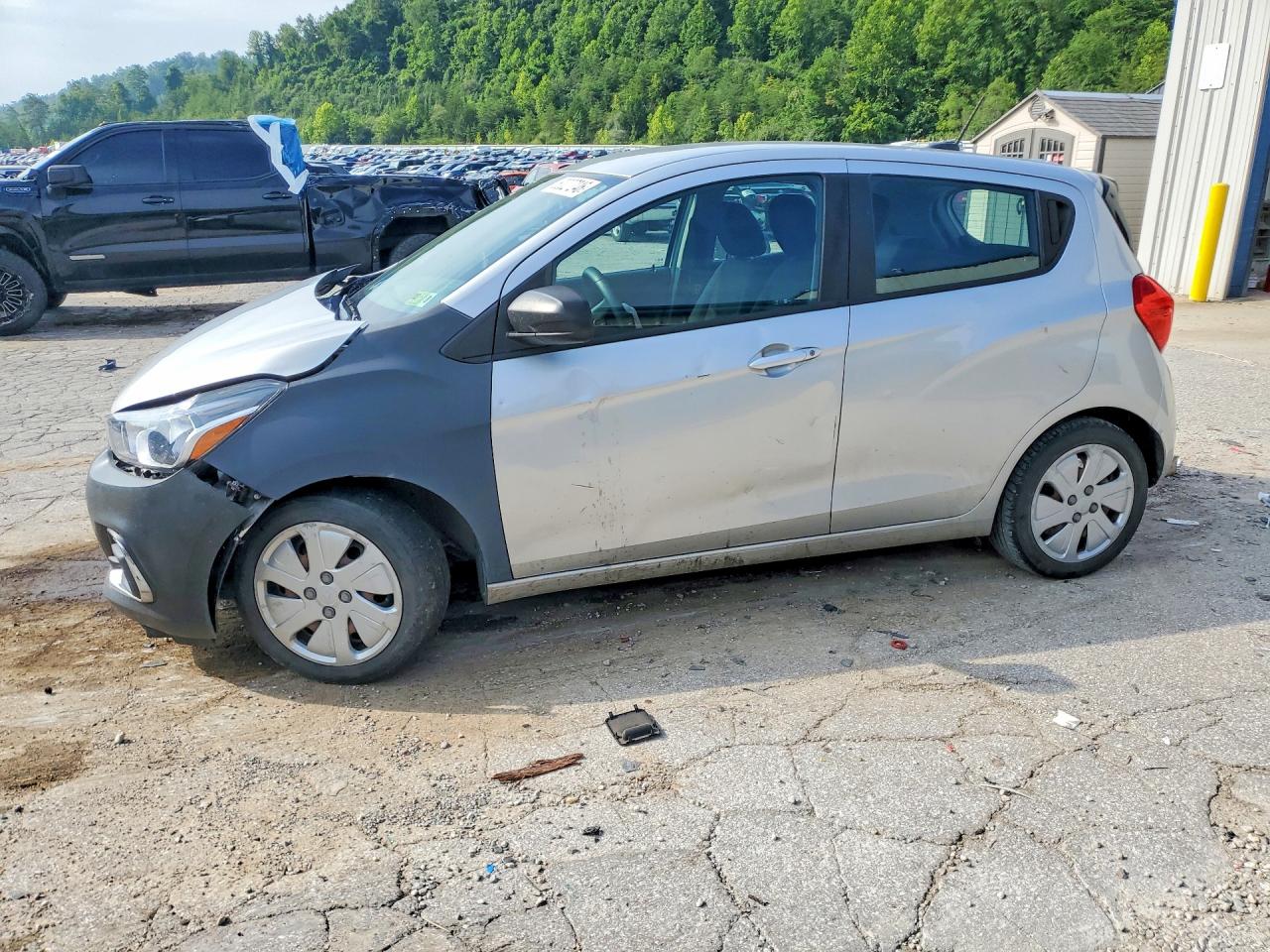 KL8CB6SAXJC431776 · 2018 CHEVROLET SPARK