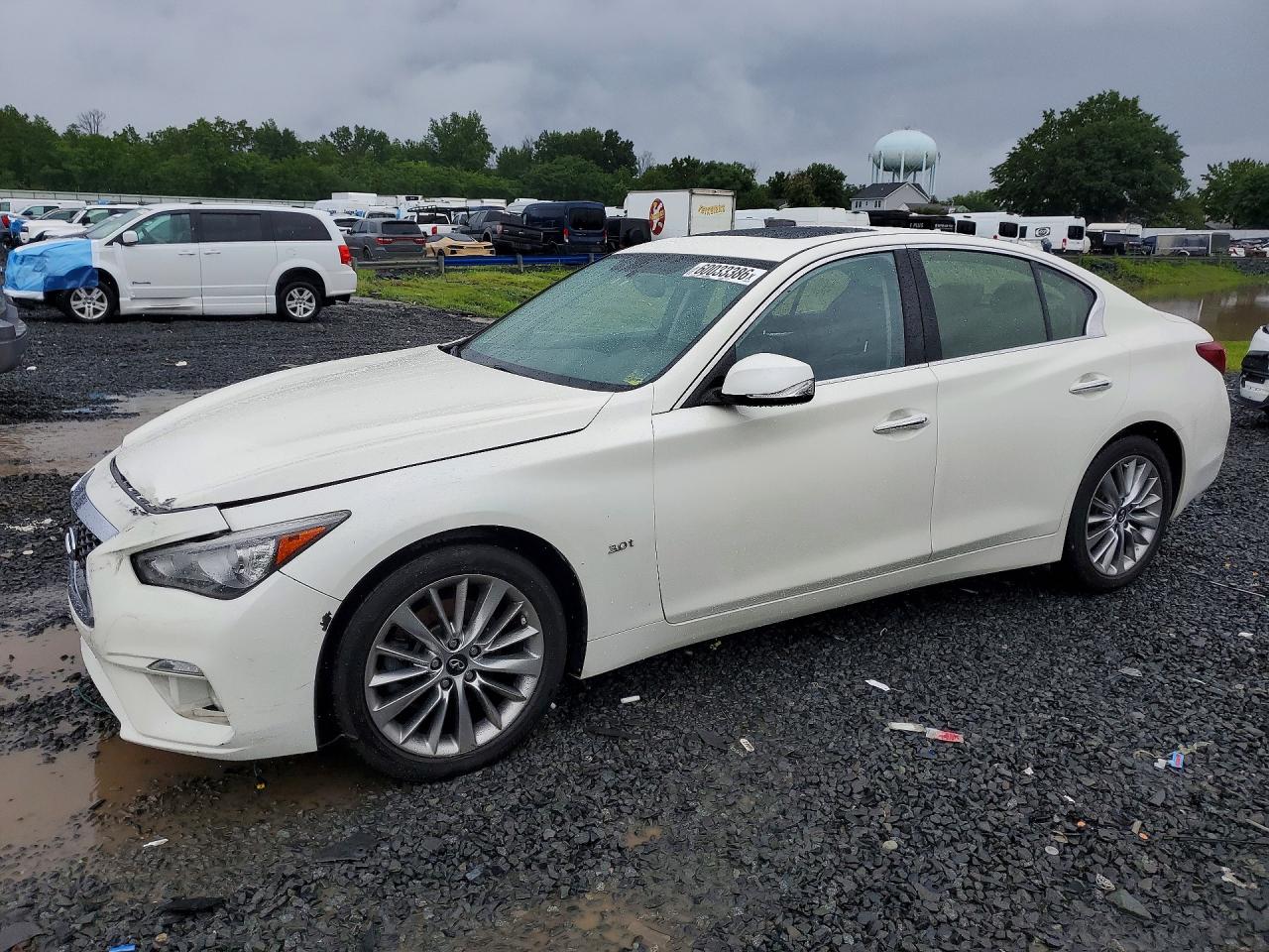 JN1EV7AR1KM558418 · 2019 INFINITI Q50