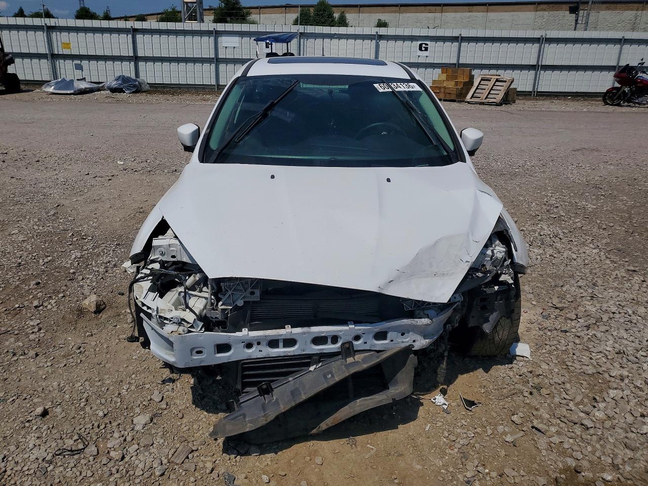 1FADP3M28HL213739 · 2017 FORD FOCUS · 5/13