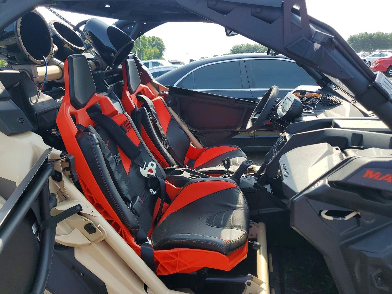 3JBVXAV42NE004748 · 2022 CAN-AM MAVERICK X3 · 5/10