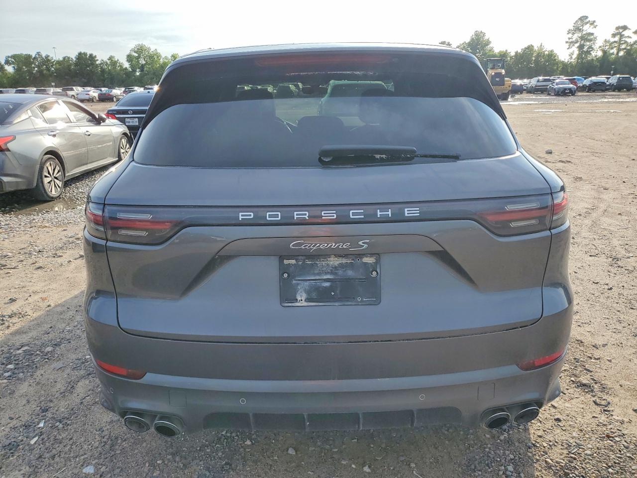 WP1AB2AY0KDA62412 · 2019 PORSCHE CAYENNE · 6/14