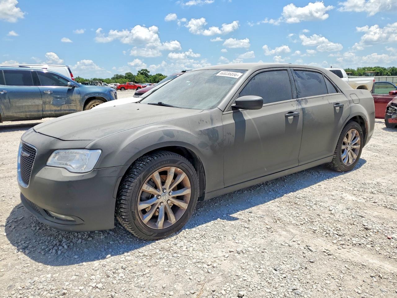 2C3CCARG9GH305047 · 2016 CHRYSLER 300