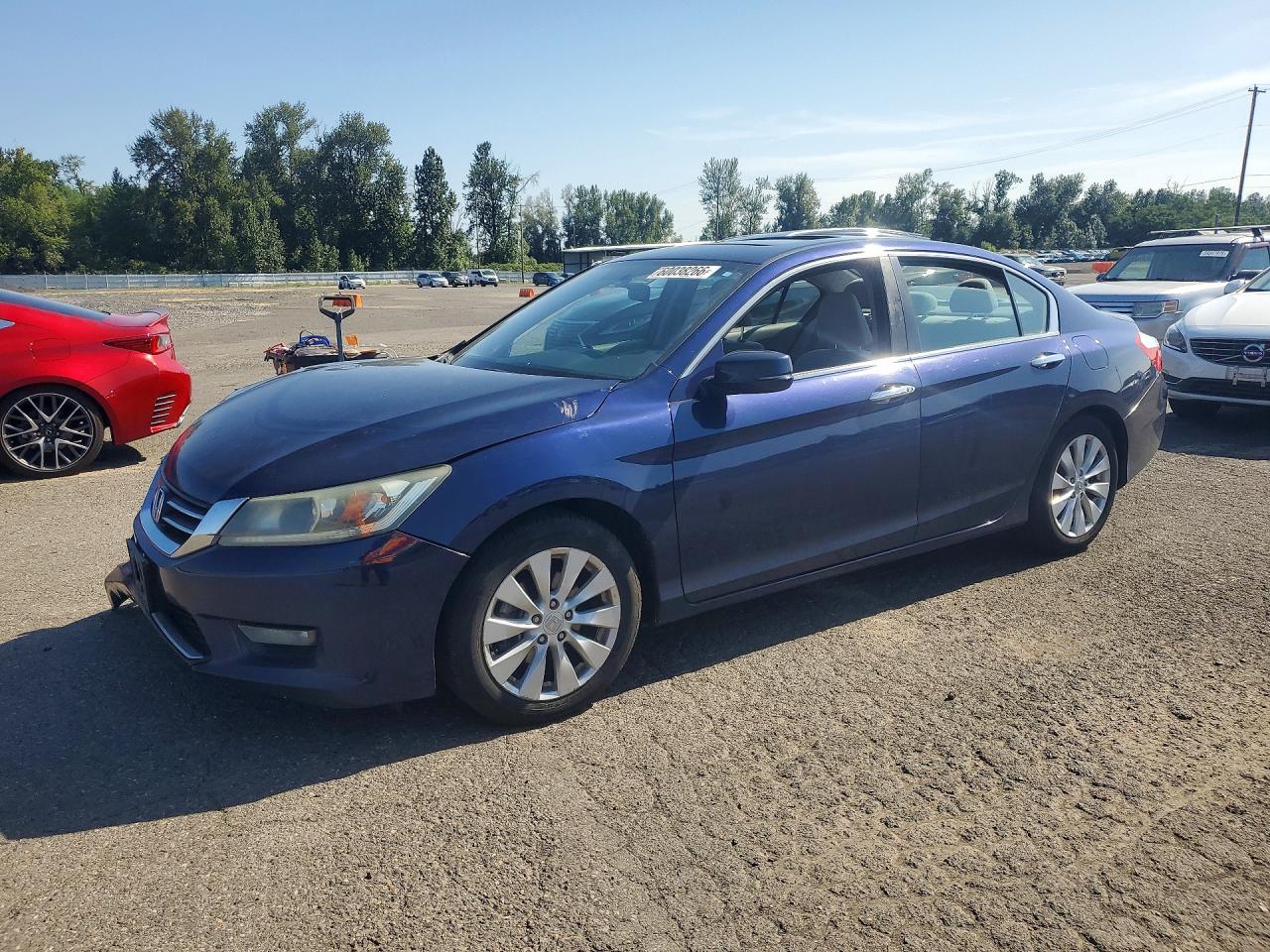 1HGCR2F72FA015493 · 2015 HONDA ACCORD