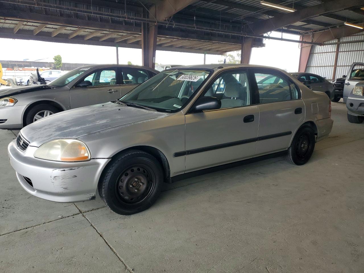 JHMEJ6673WS012309 · 1998 HONDA CIVIC