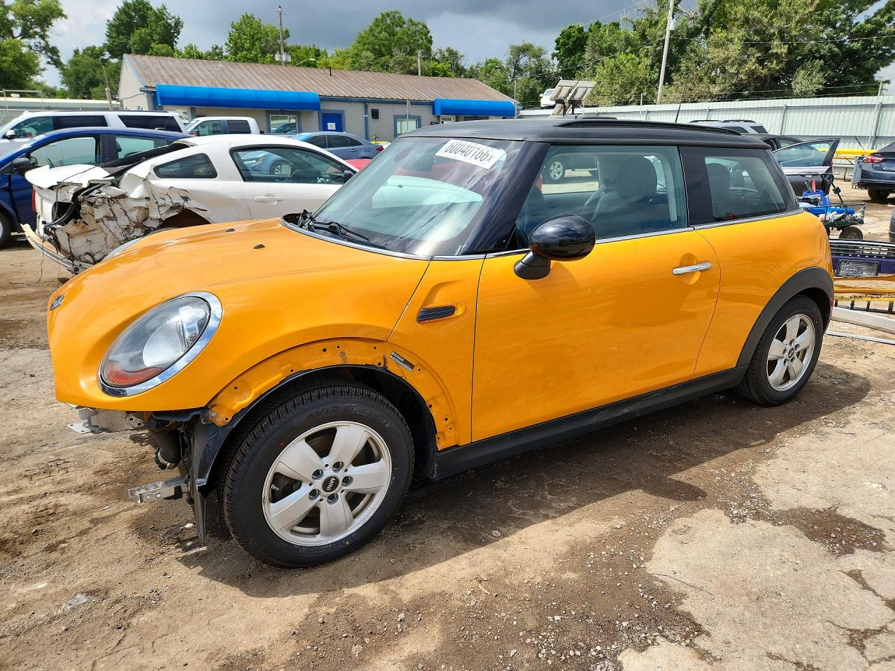 WMWXP5C53GT739805 · 2016 MINI COOPER