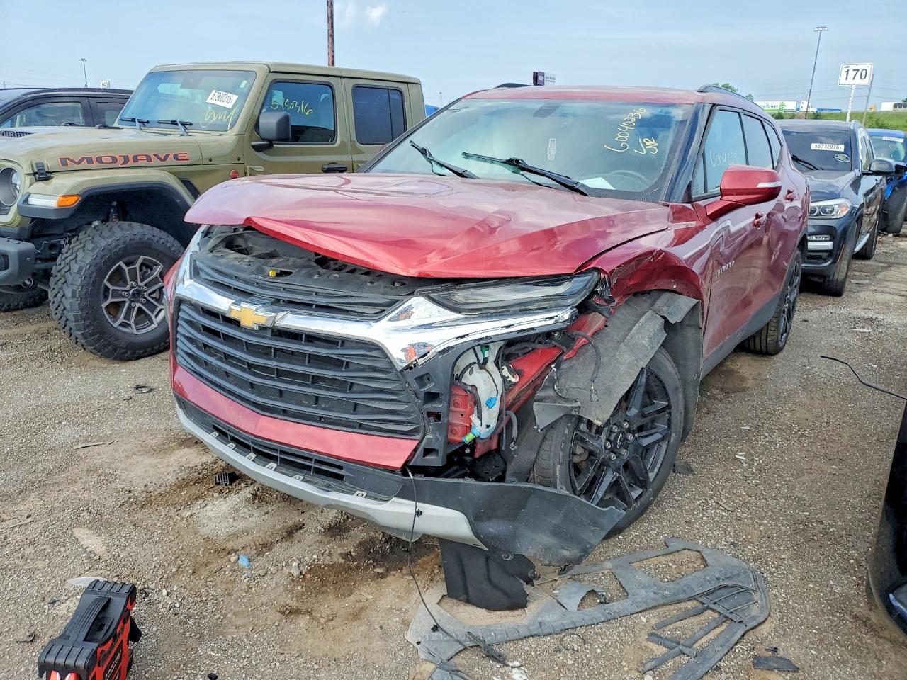 3GNKBCRS0KS683636 · 2019 CHEVROLET BLAZER
