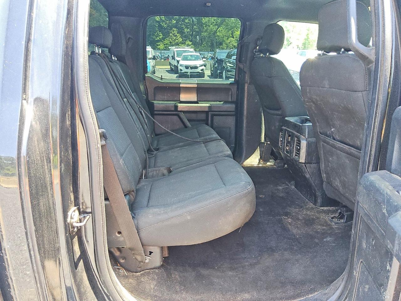 1FTFW1EF1FFC00158 · 2015 FORD F150 · 10/12