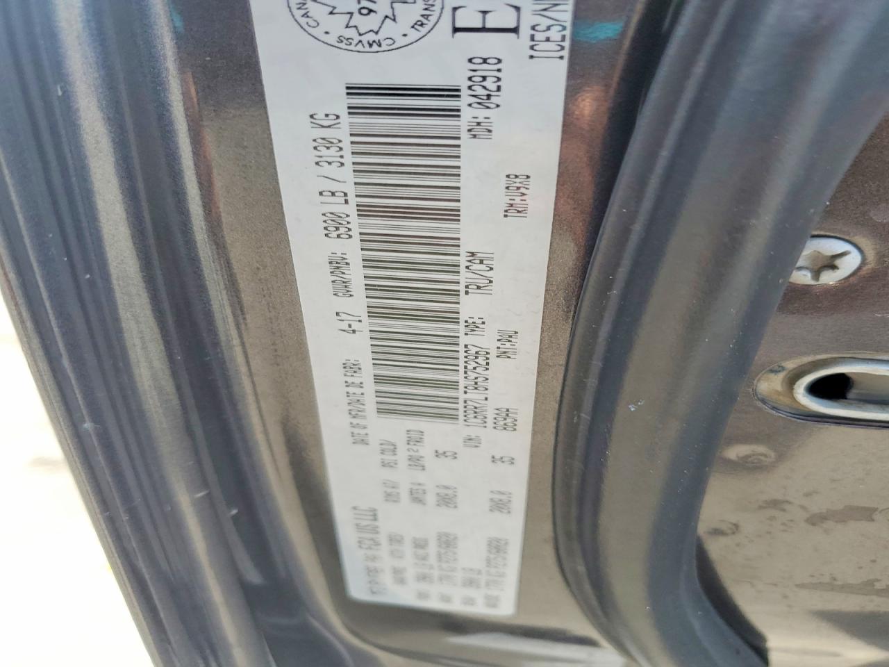 1C6RR7LT8HS752967 · 2017 RAM 1500 · 12/12