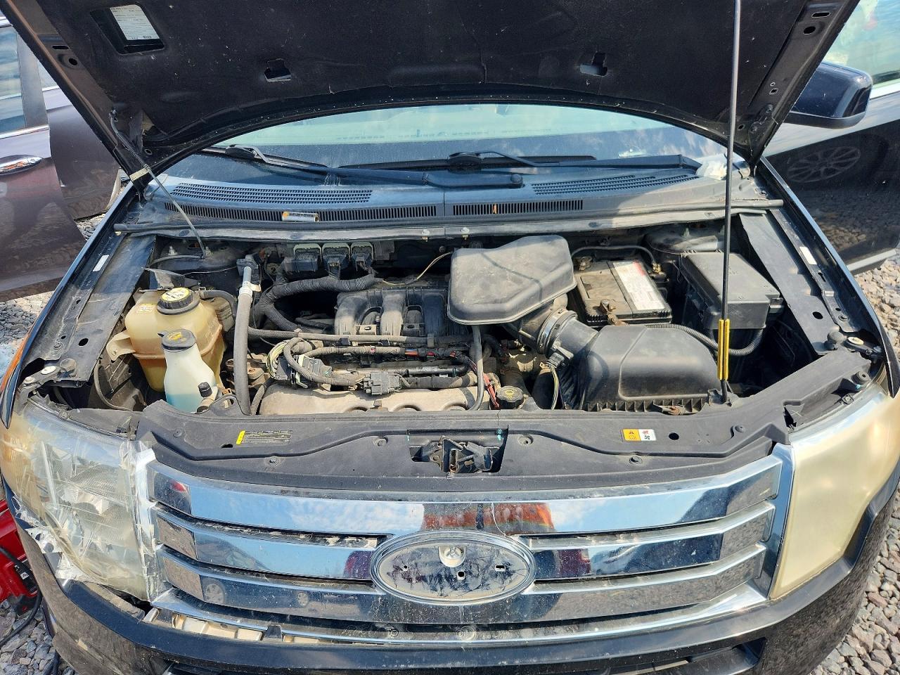 2FMDK39C88BB36232 · 2008 FORD EDGE · 11/12