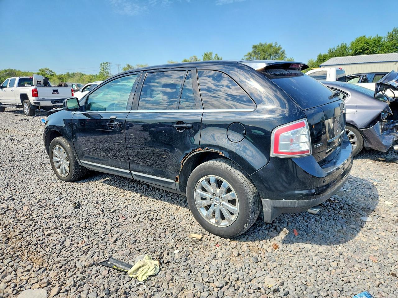 2FMDK39C88BB36232 · 2008 FORD EDGE · 2/12
