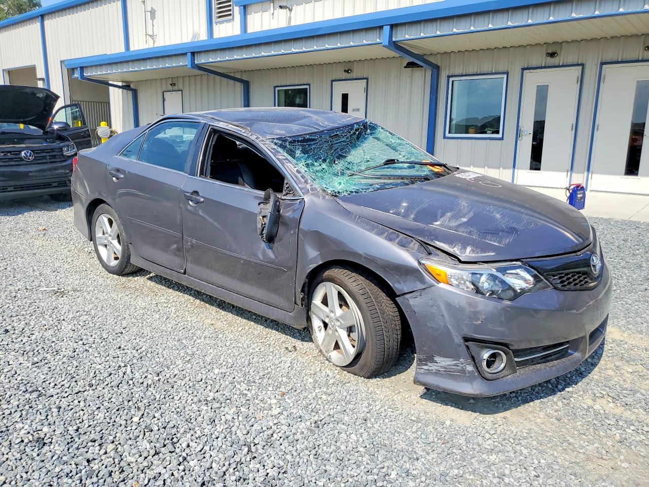 4T1BF1FK9EU350387 · 2014 TOYOTA CAMRY · 4/12