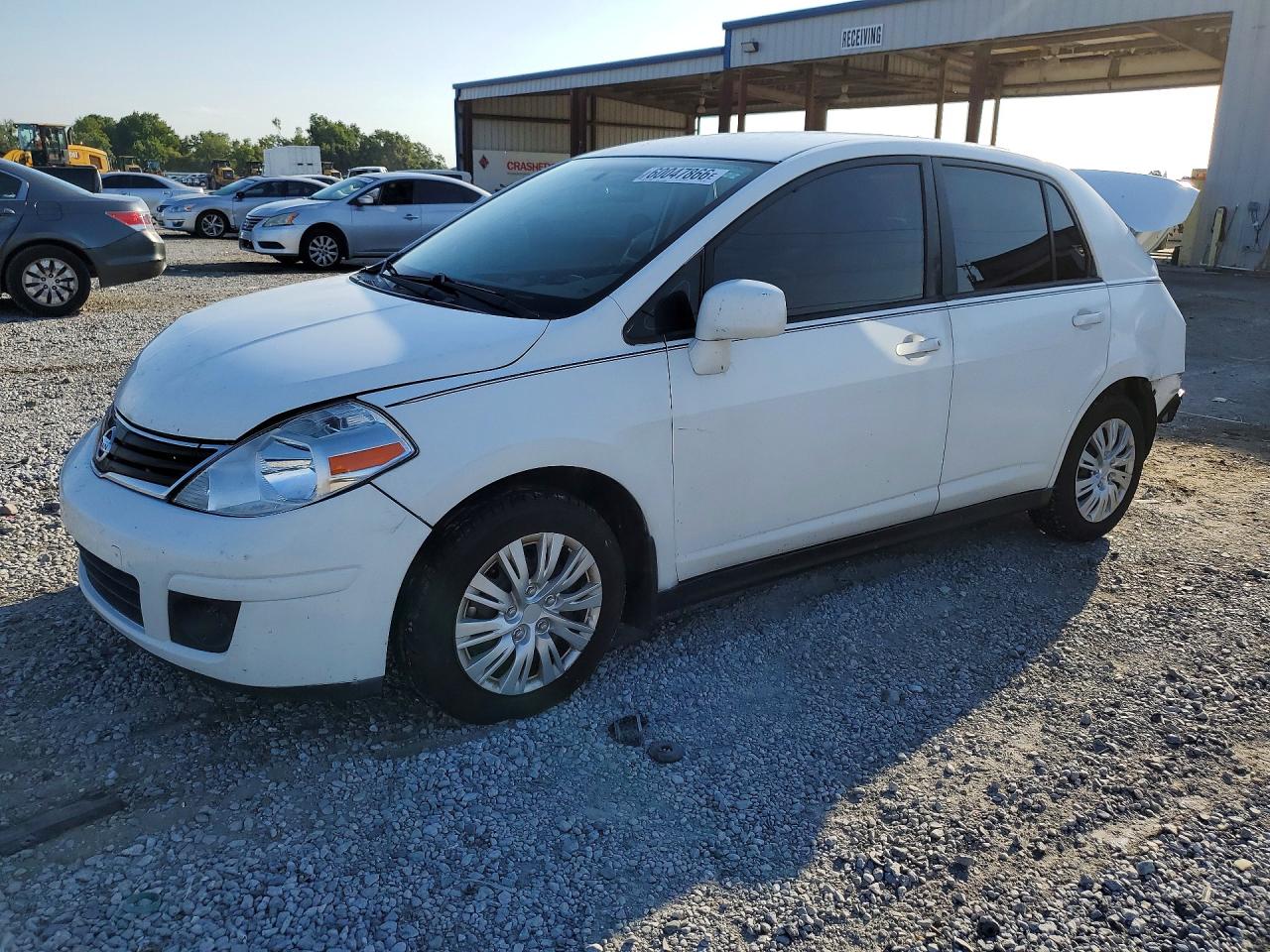 3N1BC1AP9BL449980 · 2011 NISSAN VERSA