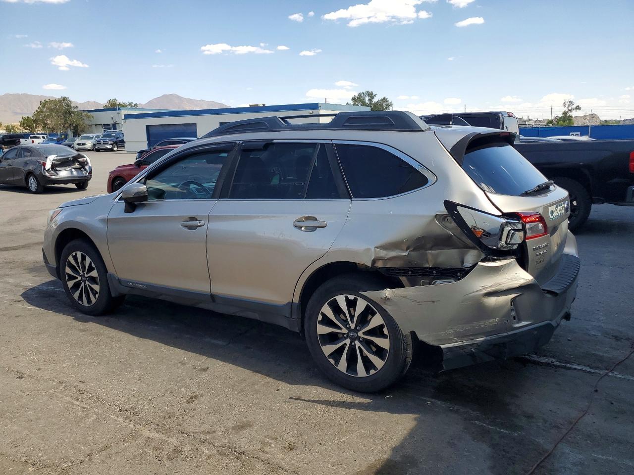 4S4BSENC8H3295146 · 2017 SUBARU OUTBACK · 2/13