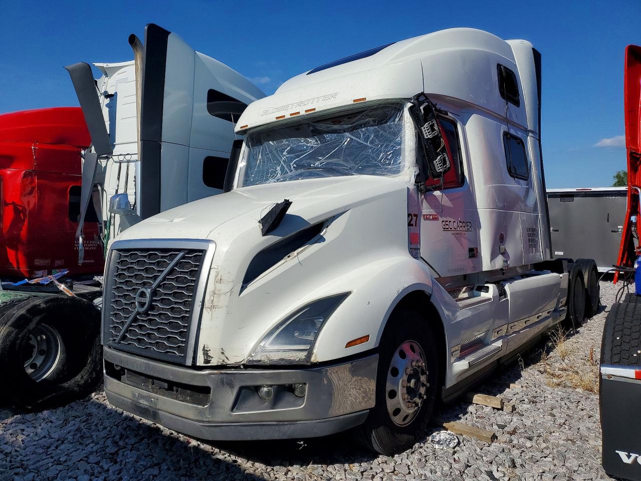 4V4NC9EH5KN206103 · 2019 VOLVO VNL