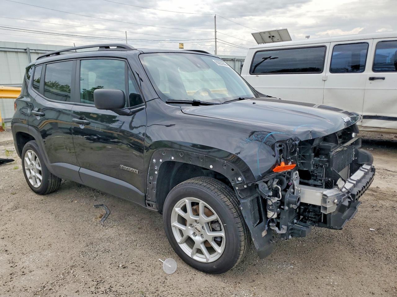 ZACNJDB12NPN64182 · 2022 JEEP RENEGADE · 4/13