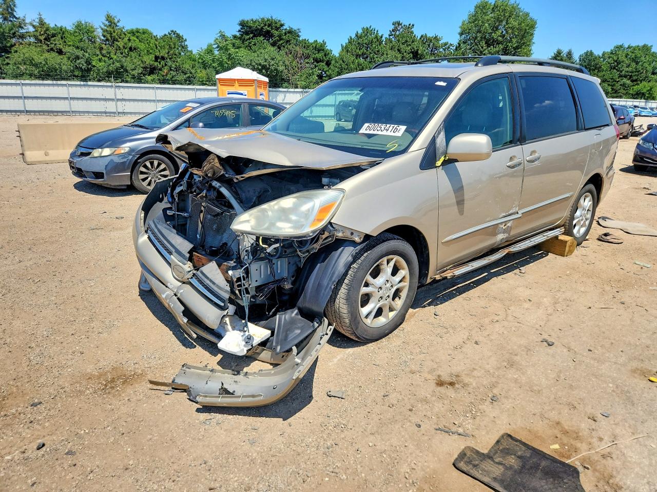 2005 TOYOTA SIENNA