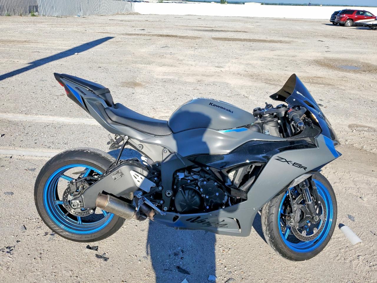 JKBZXJK1XTA015821 · 2026 KAWASAKI ZX636