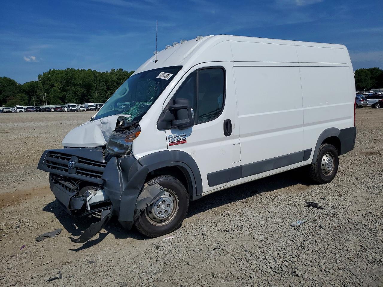 3C6TRVBG3JE135788 · 2018 RAM PROMASTER 1500