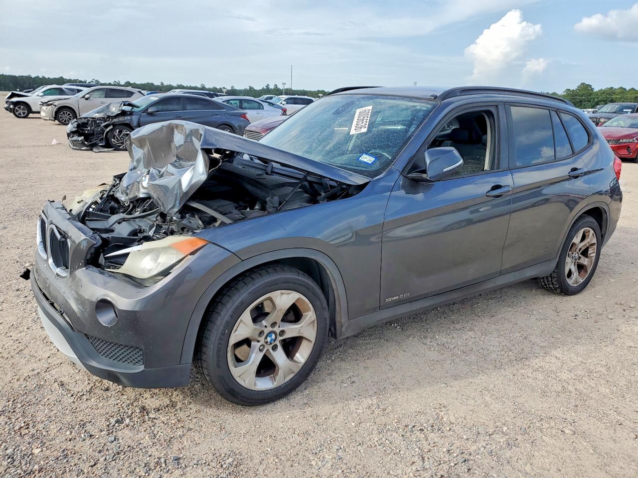WBAVM1C51EVW50339 · 2014 BMW X1