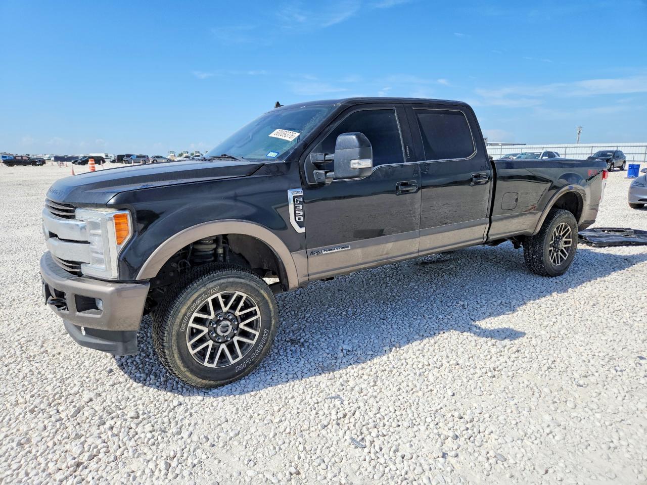 1FT8W3BT0KEC97822 · 2019 FORD F350