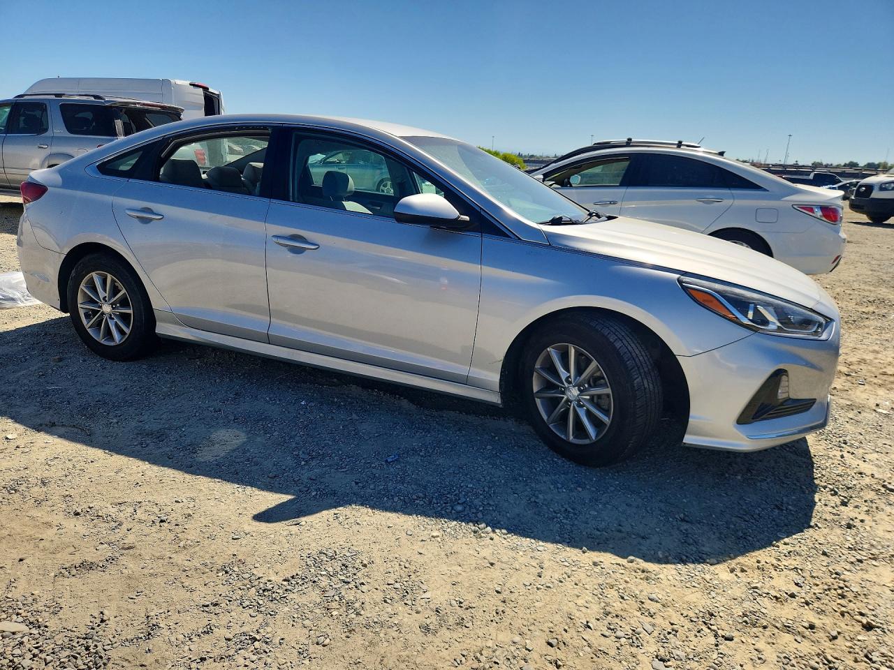 5NPE24AF8KH793113 · 2019 HYUNDAI SONATA · 4/12