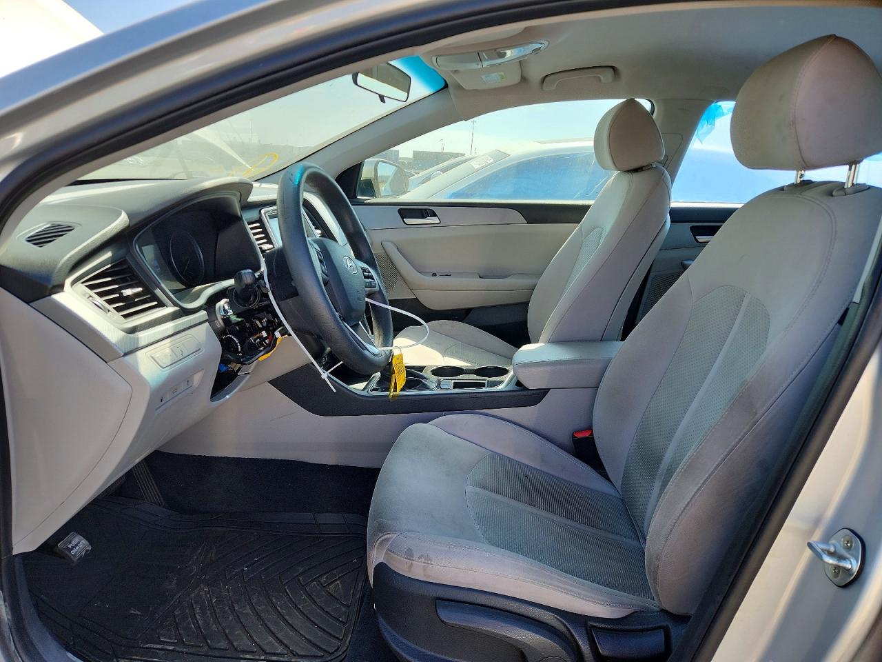 5NPE24AF8KH793113 · 2019 HYUNDAI SONATA · 7/12