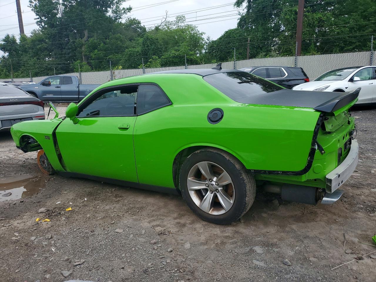2C3CDZFJ8HH584729 · 2017 DODGE CHALLENGER · 2/13