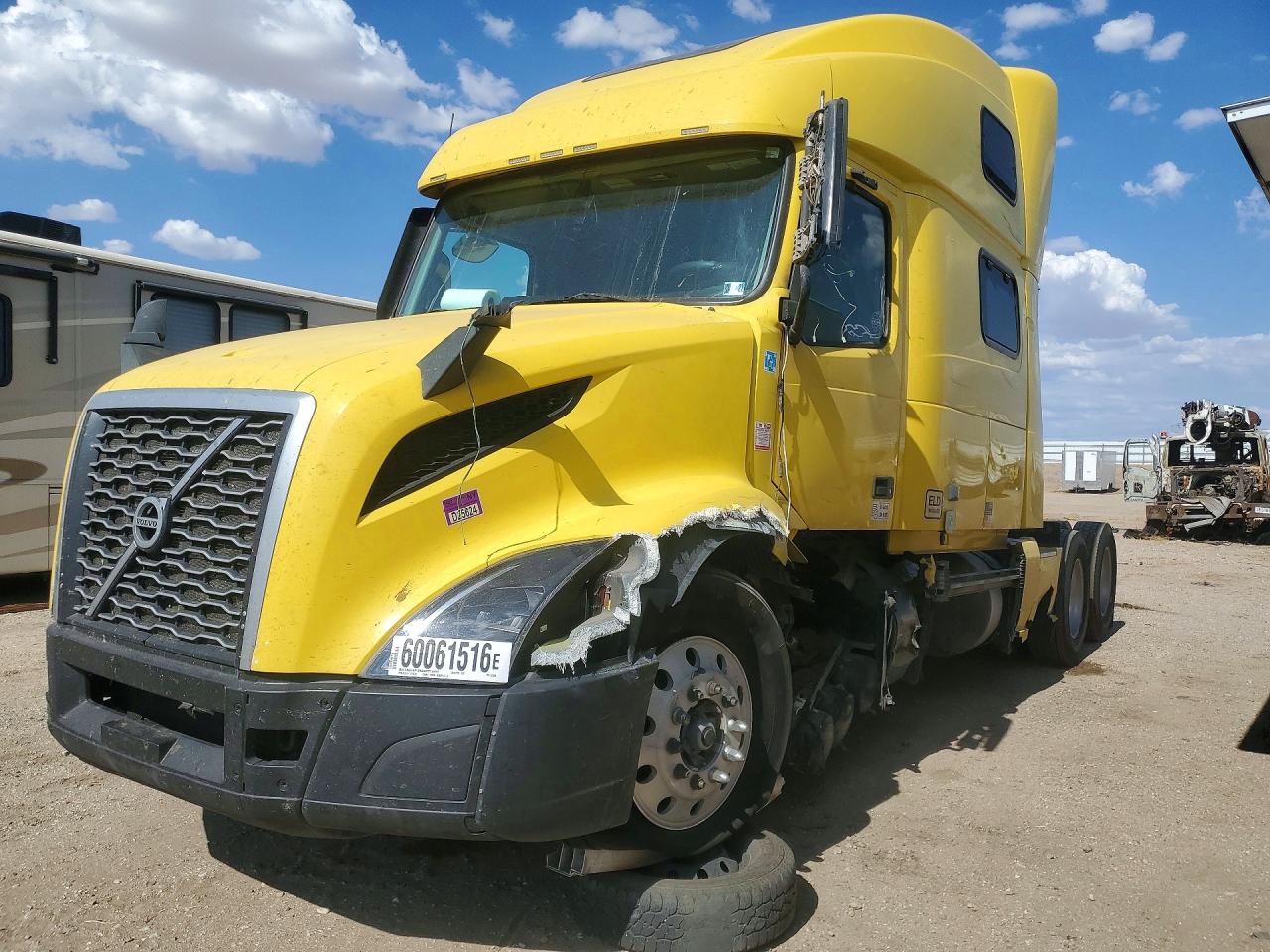 4V4NC9EH6KN872239 · 2019 VOLVO VN