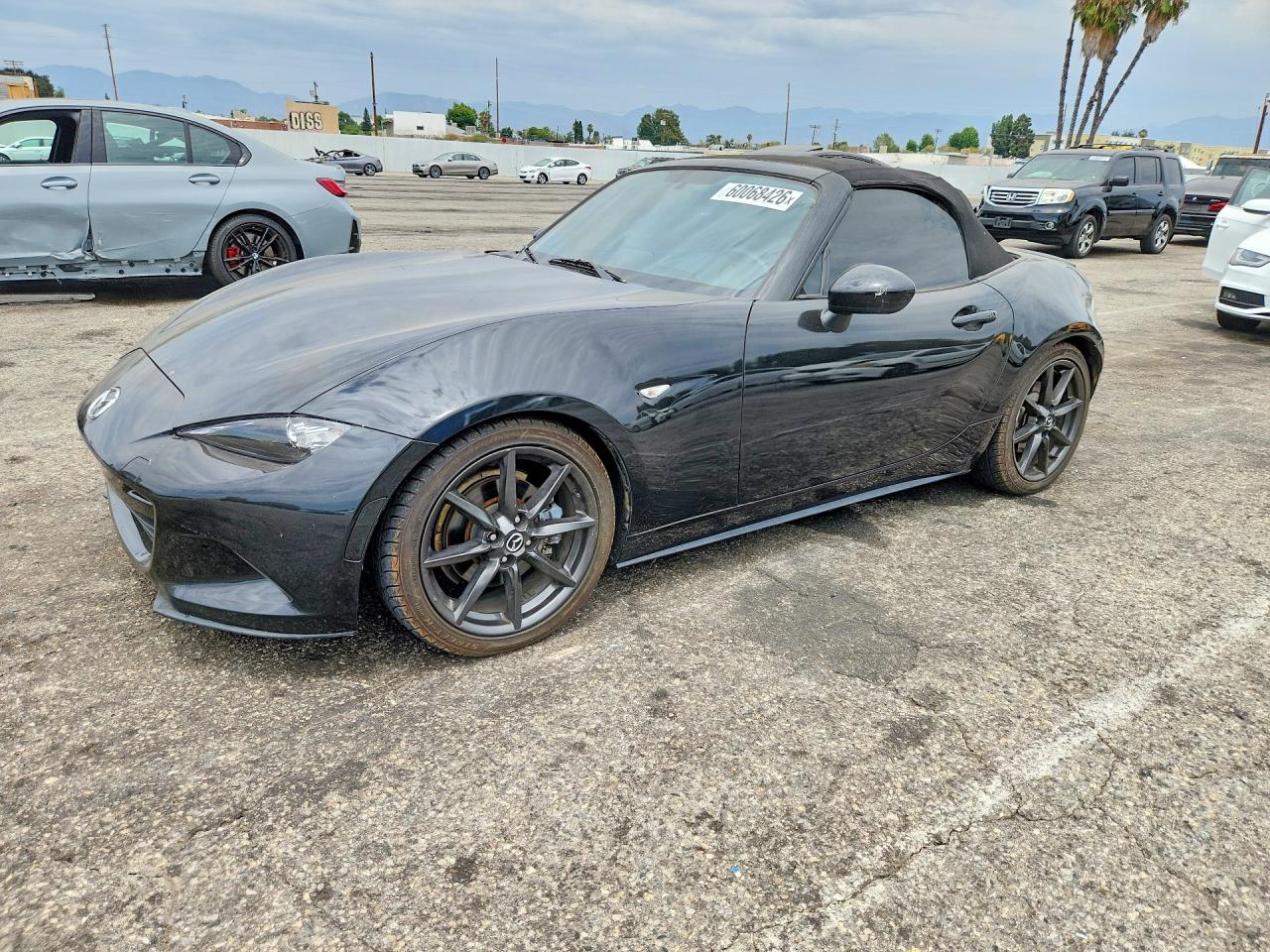 JM1NDAC72G0116576 · 2016 MAZDA MX-5 MIATA