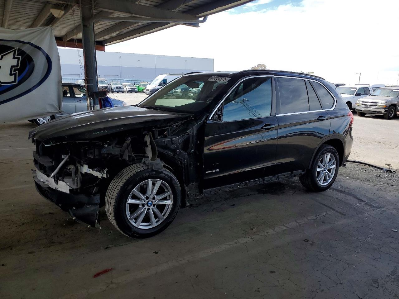 5UXKR2C53F0H39438 · 2015 BMW X5