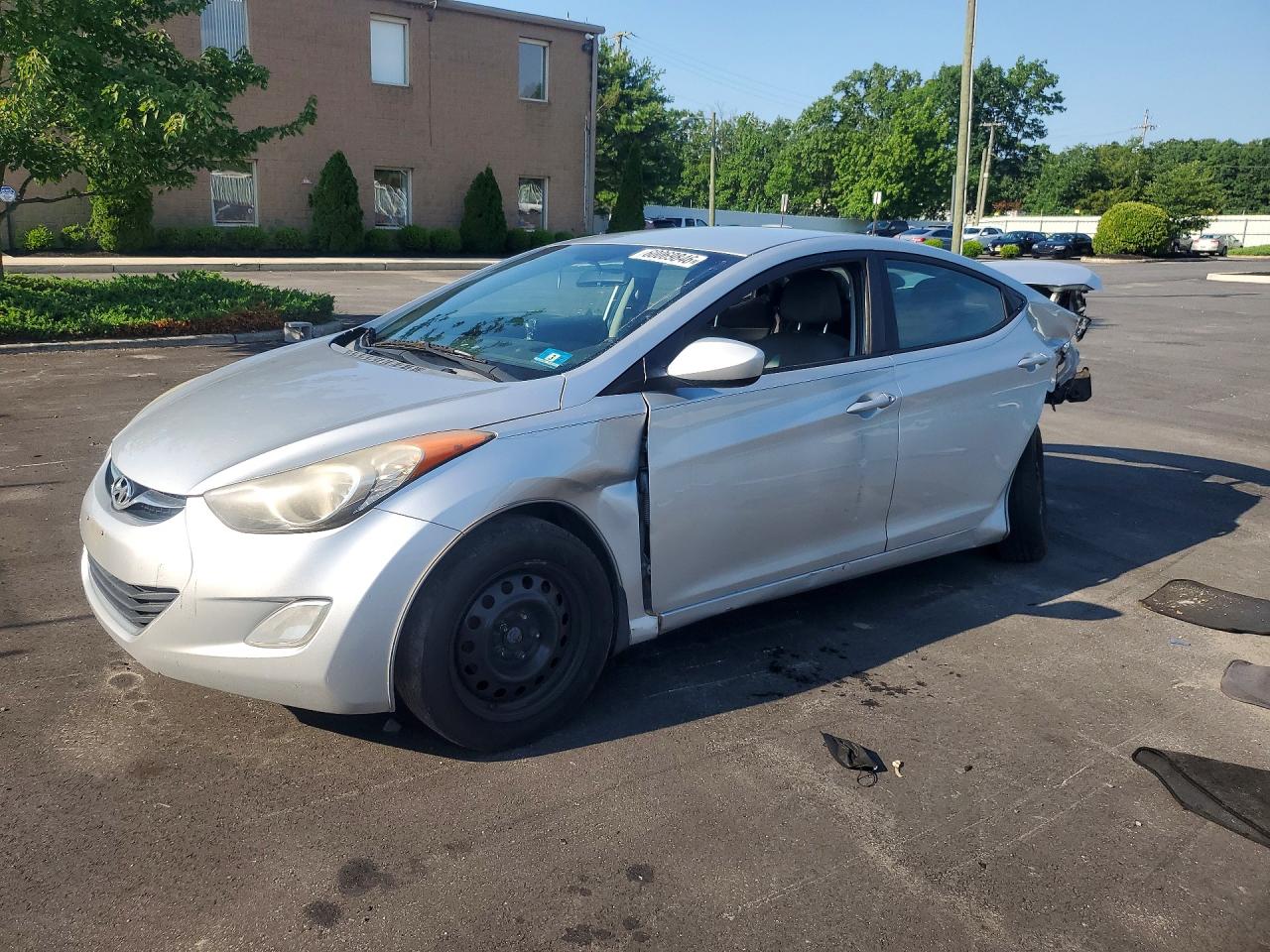 KMHDH4AE9BU133147 · 2011 HYUNDAI ELANTRA