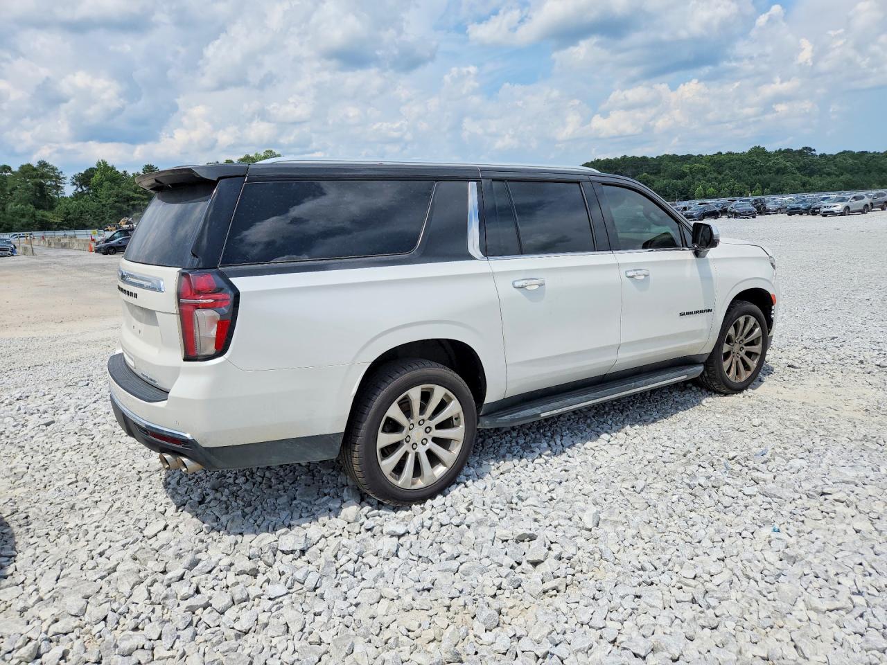 1GNSCFKD4MR238428 · 2021 CHEVROLET SUBURBAN · 3/13