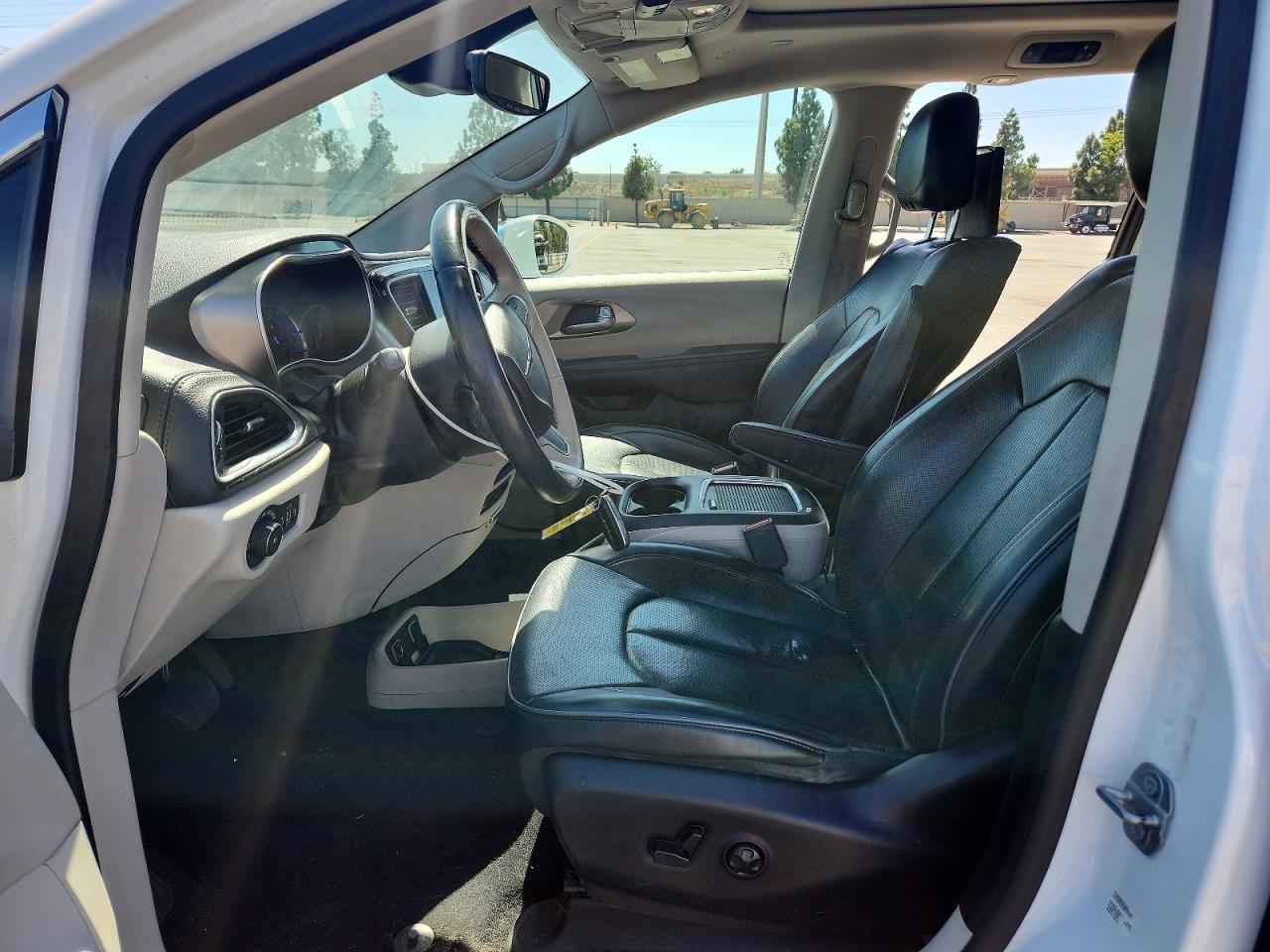 2C4RC1N75JR230179 · 2018 CHRYSLER PACIFICA · 7/14