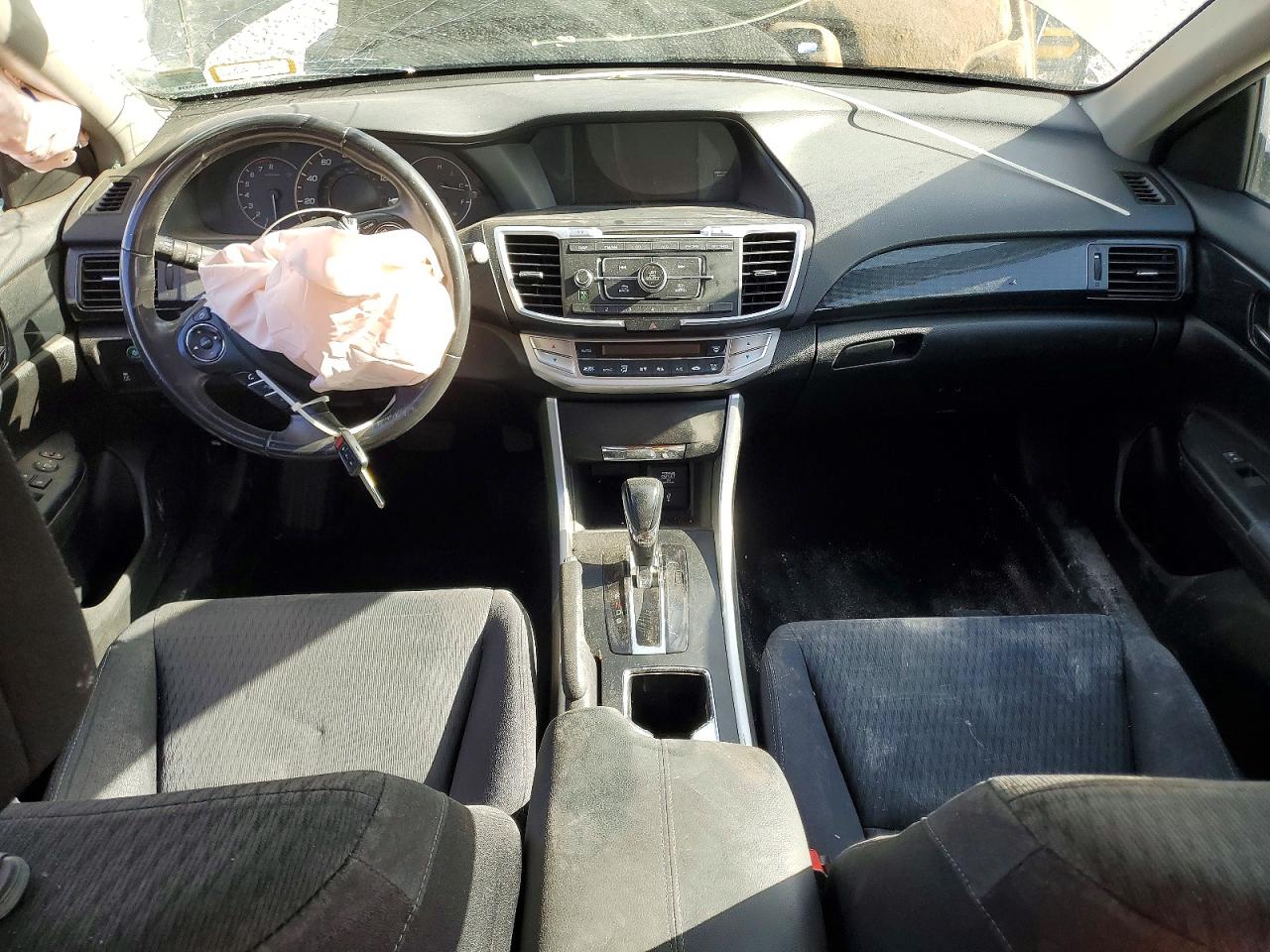 1HGCR2F56DA073974 · 2013 HONDA ACCORD · 8/13