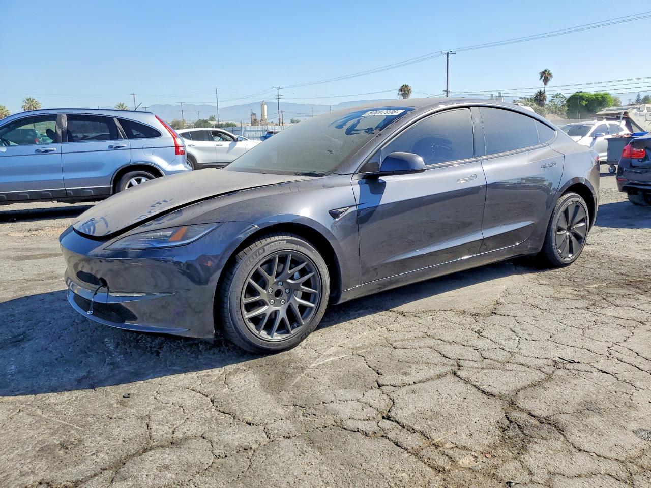 5YJ3E1EA8TF167265 · 2026 TESLA MODEL 3