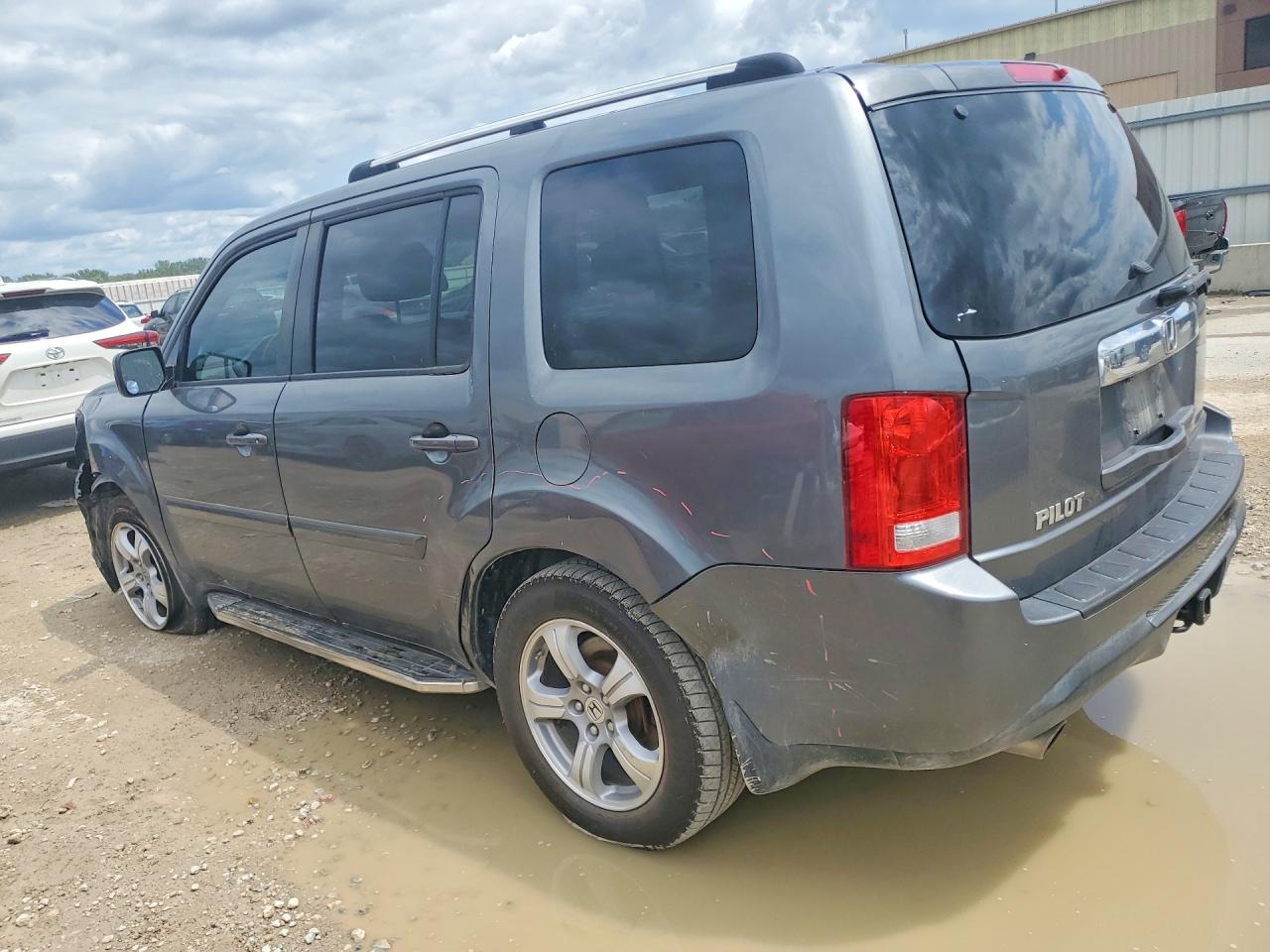 5FNYF3H66CB006192 · 2012 HONDA PILOT · 2/12