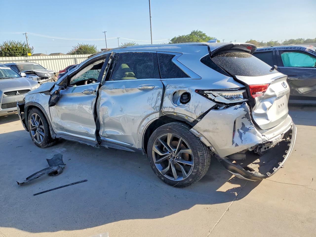 3PCAJ5DA4MF123714 · 2021 INFINITI QX50 · 2/13