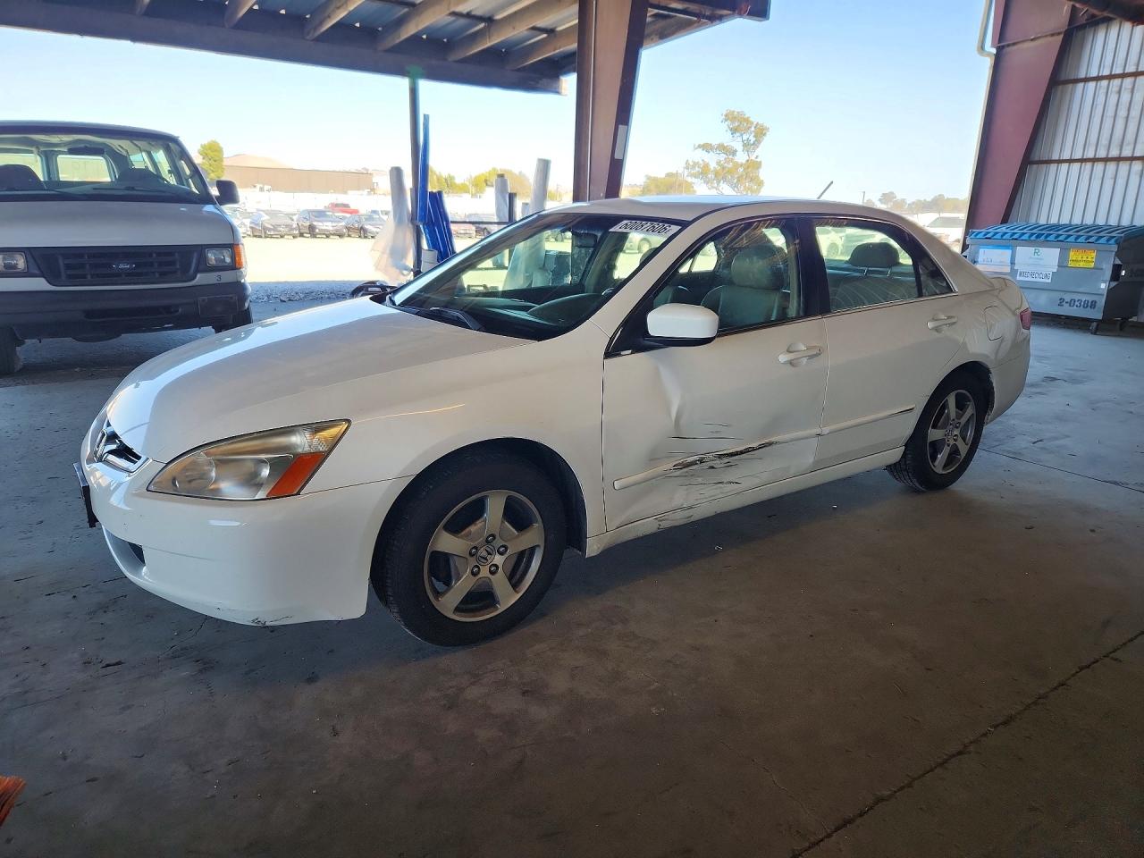 JHMCN36455C003703 · 2005 HONDA ACCORD