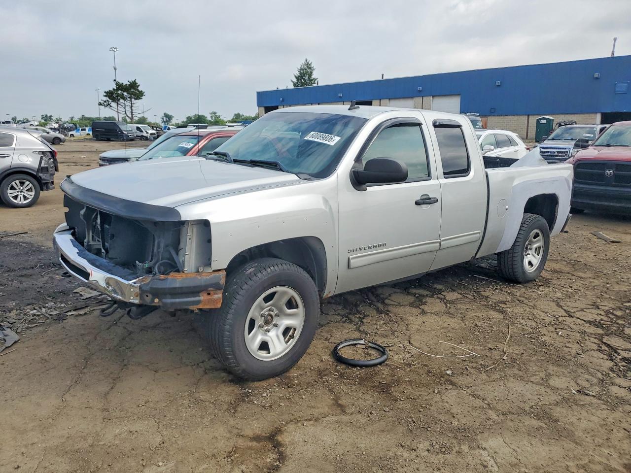 1GCRKSE37BZ206219 · 2011 CHEVROLET SILVERADO