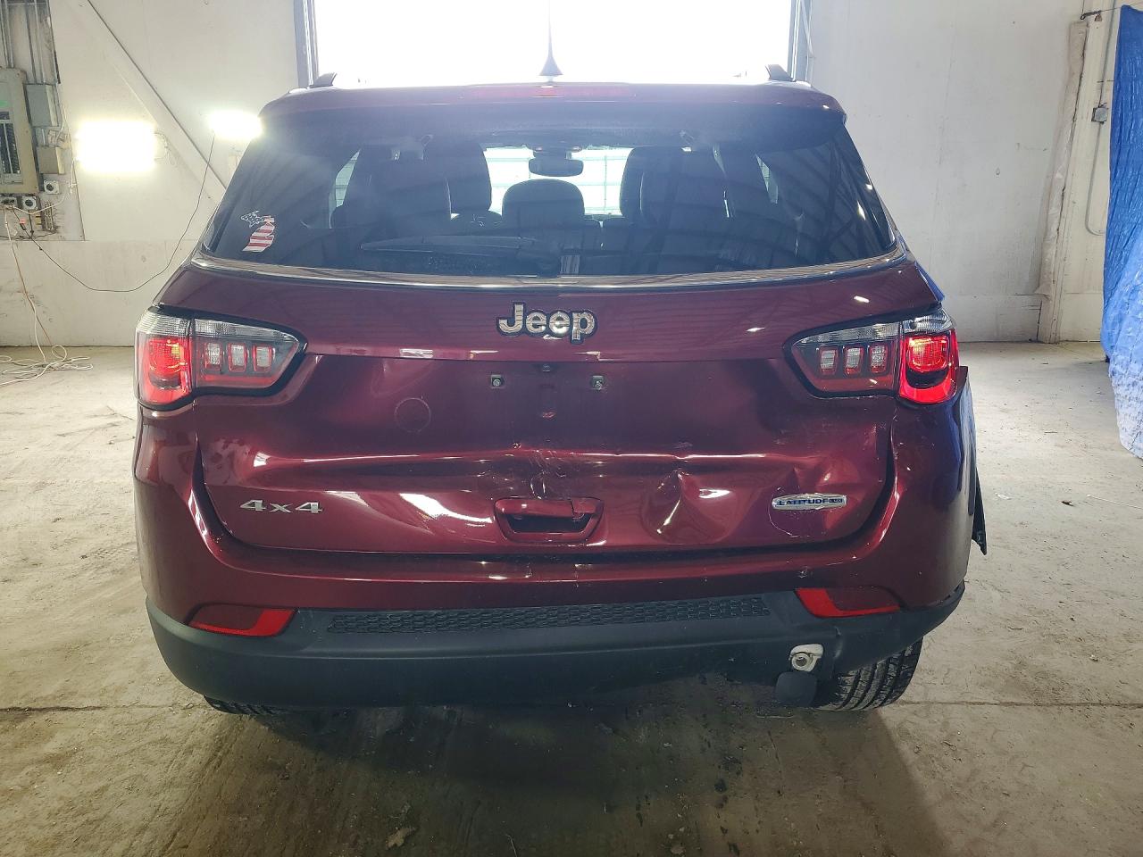 3C4NJDFB2NT213030 · 2022 JEEP COMPASS · 6/13