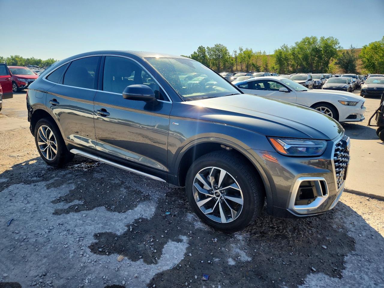 WA15AAFY2R2123865 · 2024 AUDI Q5 · 4/14