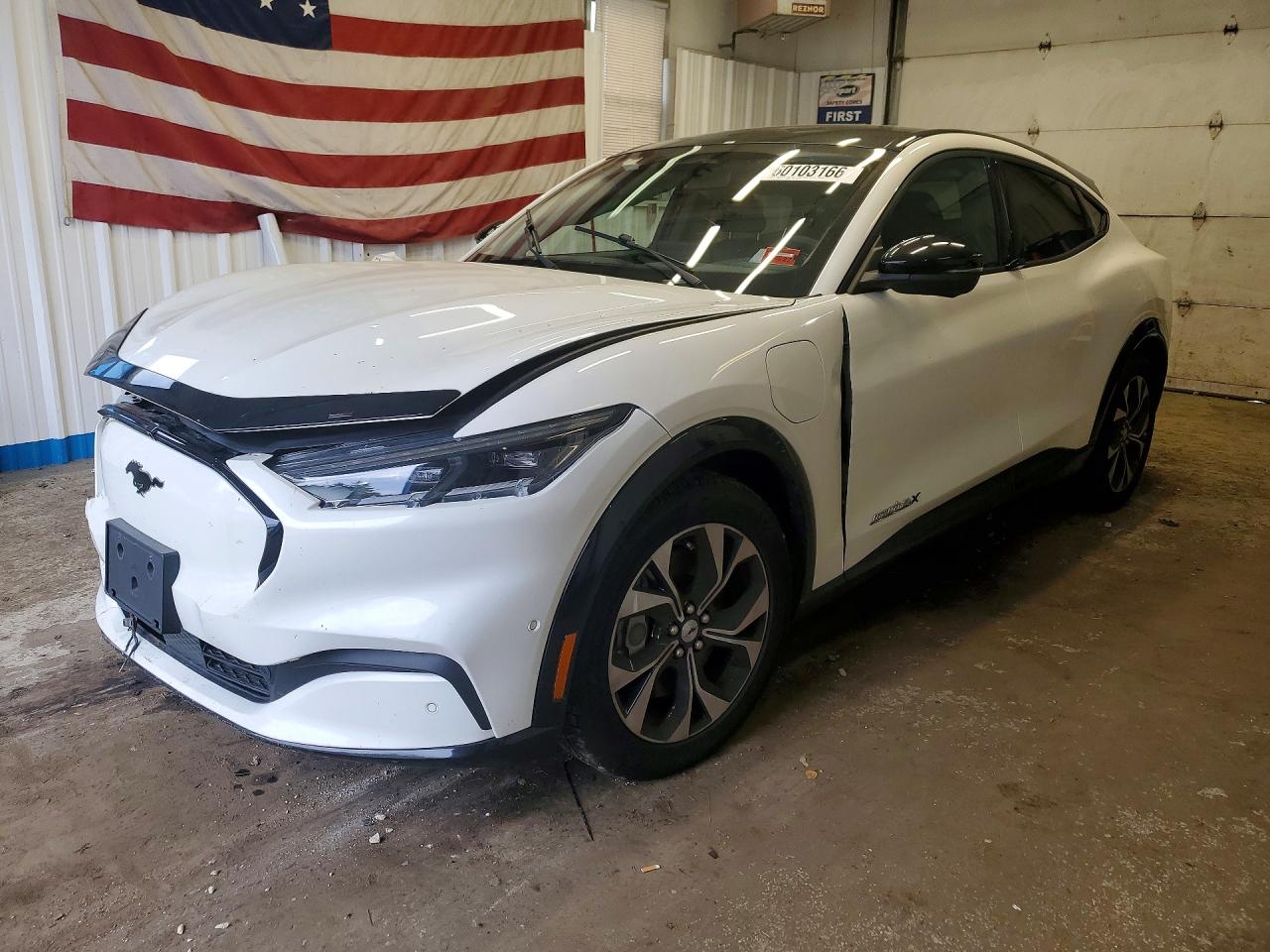 2023 FORD MUSTANG MACH-E