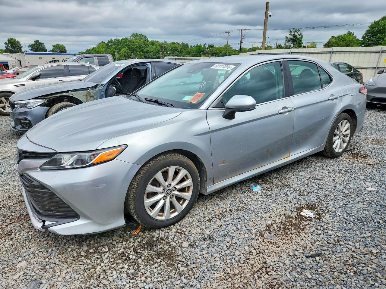 4T1B11HK6JU075468 · 2018 TOYOTA CAMRY